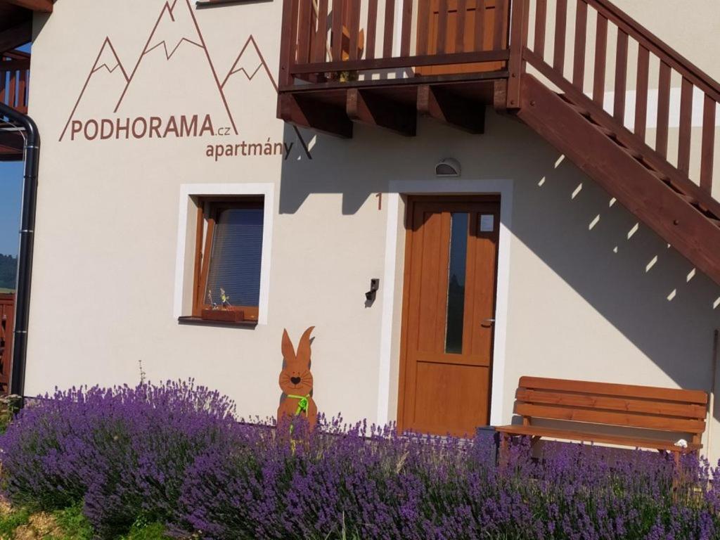 Vaclavov u Bruntalu Apartmany Podhorama מראה חיצוני תמונה